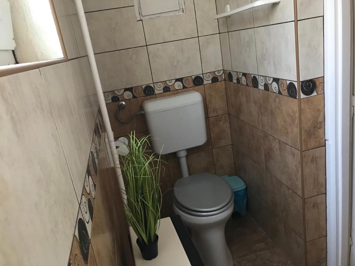 Appartamento Summer Apartman Hajdúszoboszló Esterno foto