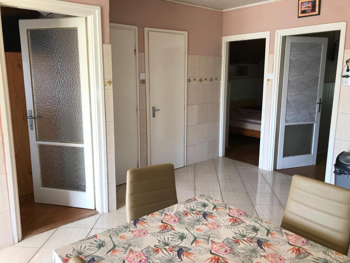 Appartamento Summer Apartman Hajdúszoboszló Esterno foto