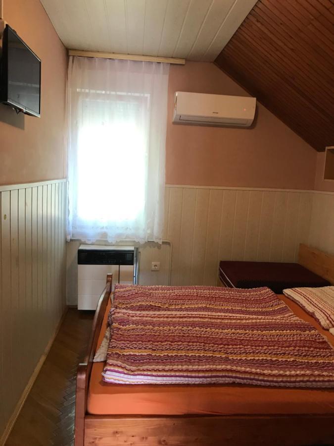 Appartamento Summer Apartman Hajdúszoboszló Esterno foto